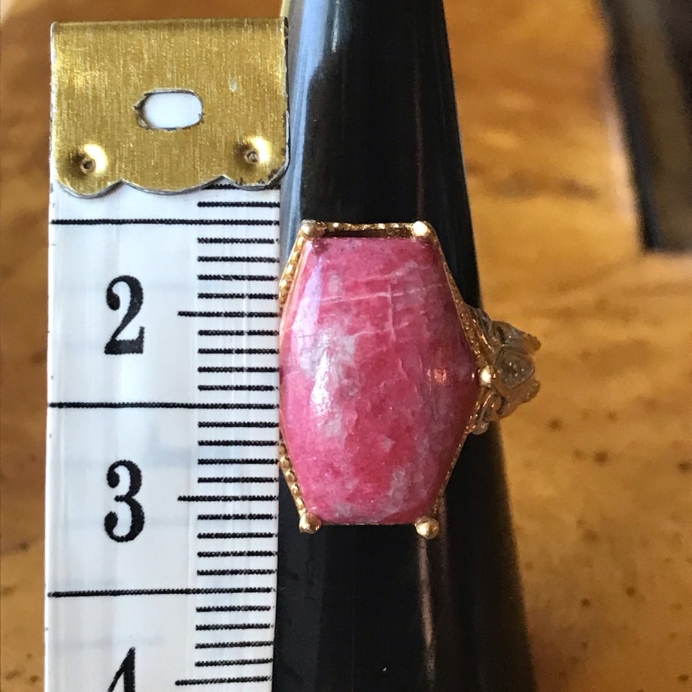 Hexagonal Pink and Gold Women's Ring - Picture 6 of 8